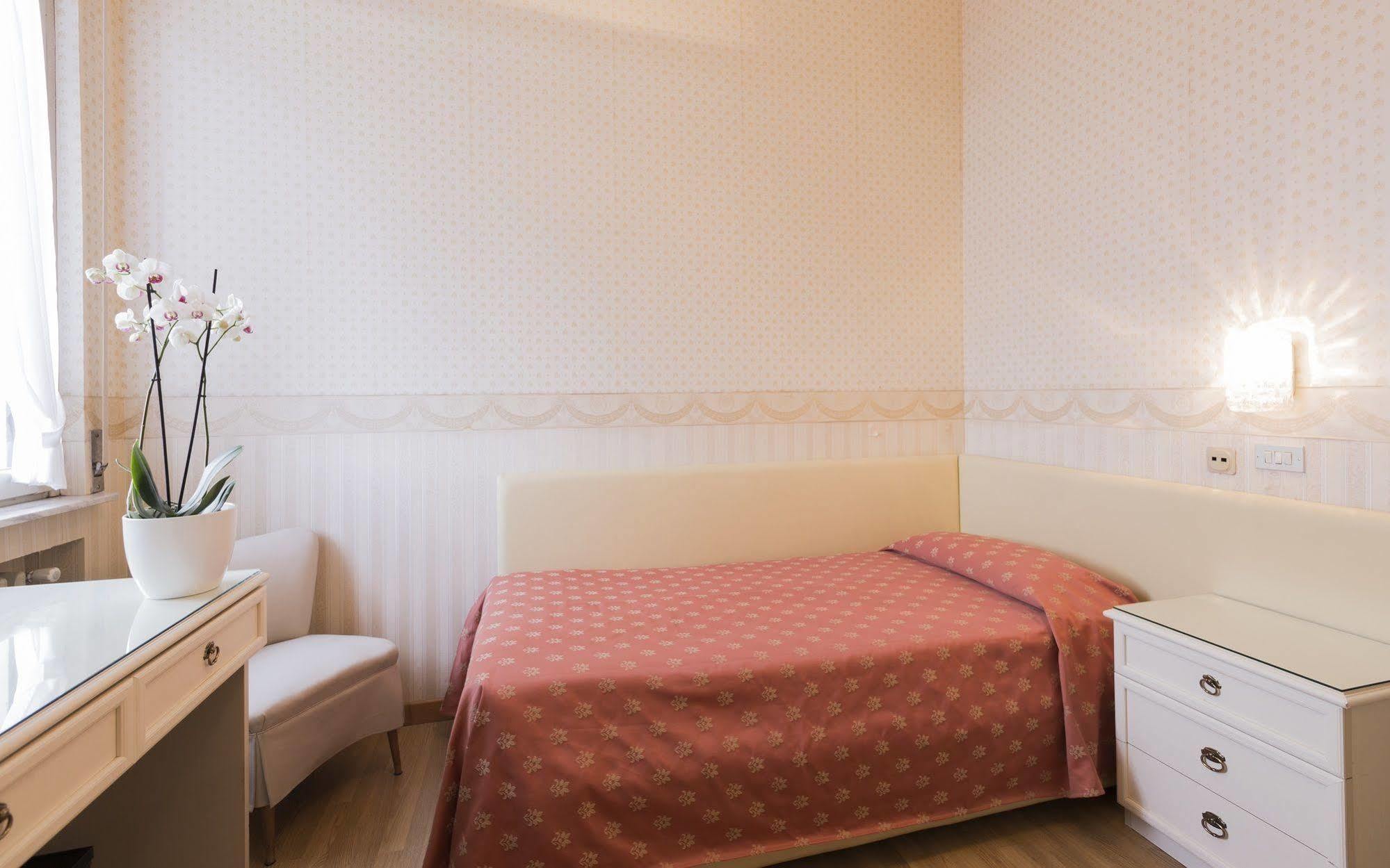 Du Parc Hotel Lake Maggiore Exterior photo